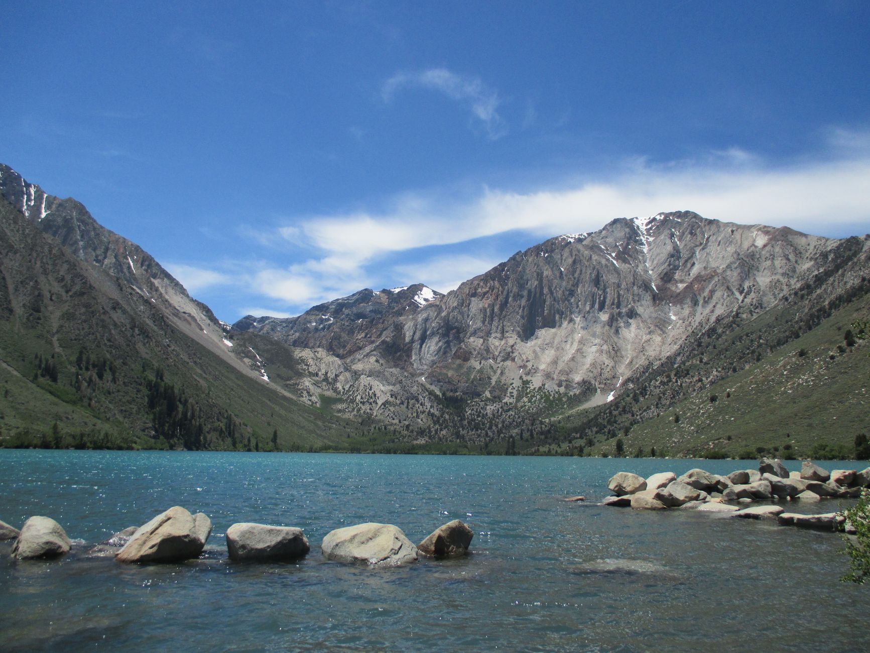 Eastern Sierra Day Hikes: Alpine Lakes You Can Reach Before Lunch